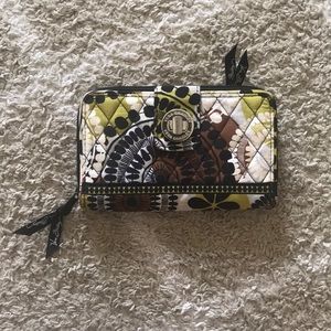 COPY - Vera Bradley Wallet
